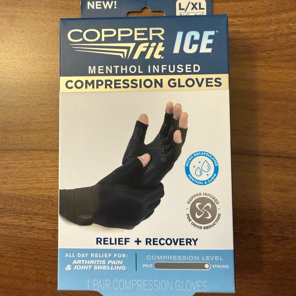Copper Fit Ice Menthol Infused Compression Gloves Size L/Xl Black. Brand New